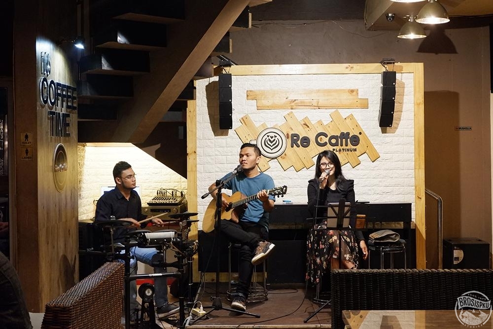 Paling Keren Desain Panggung Musik Cafe - Stylus Point