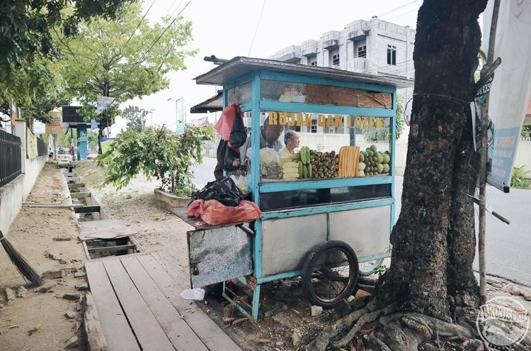 rujak gerobakan