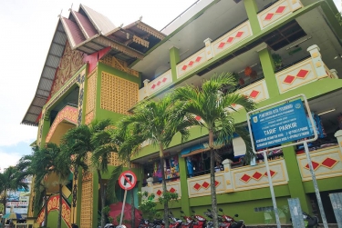 Pasar Bawah, Objek Wisata Belanja Terpopuler di Indonesia