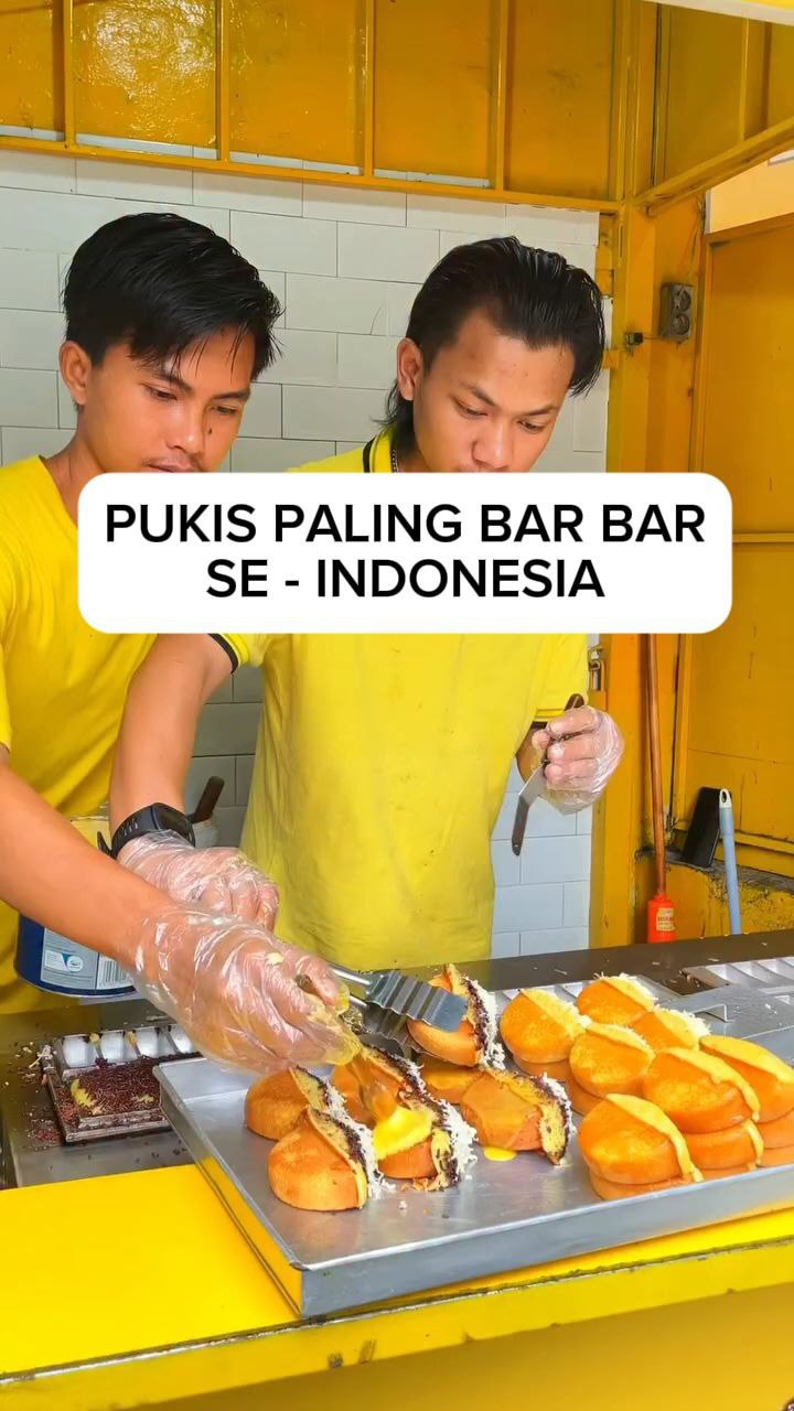 Pekanbaru狂野巨型Pukis