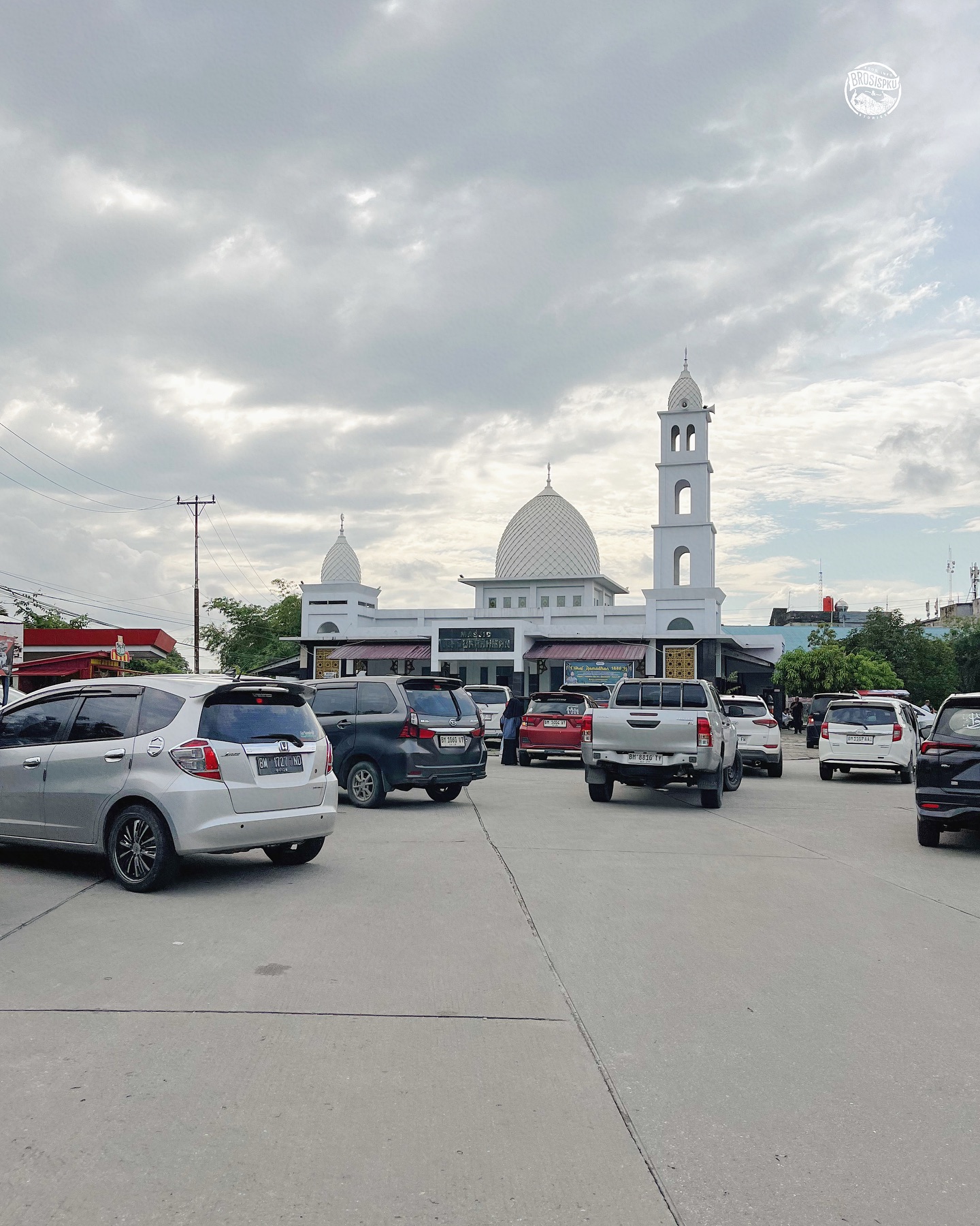 Masjid Ibadurrahman di SPBU Pekanbaru