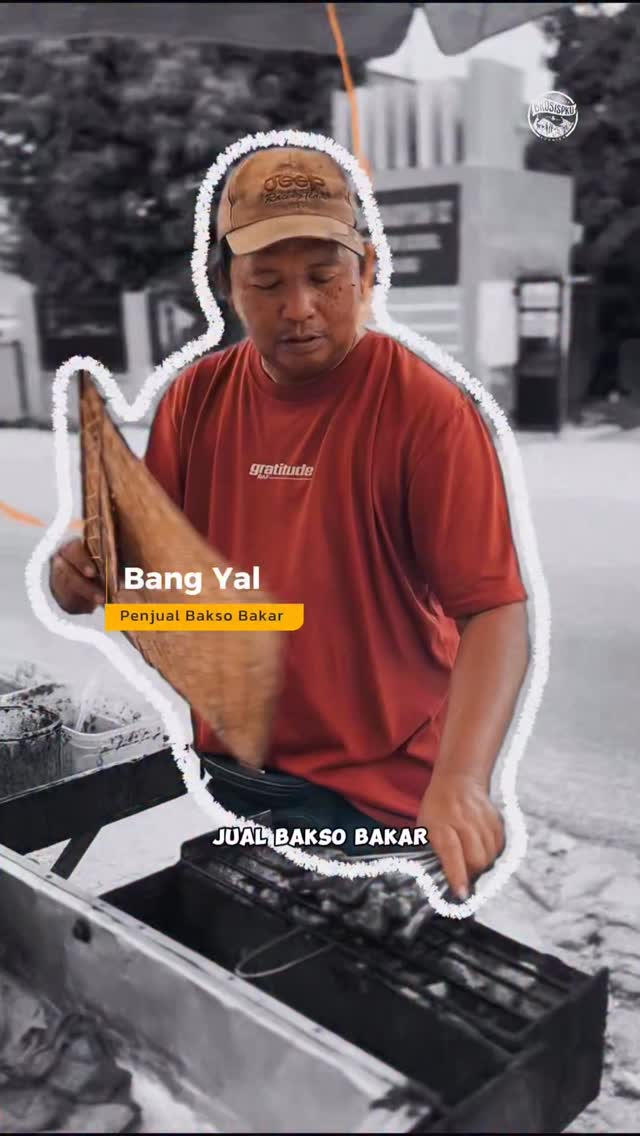 Taste Legendary Grilled Meatballs in Pekanbaru