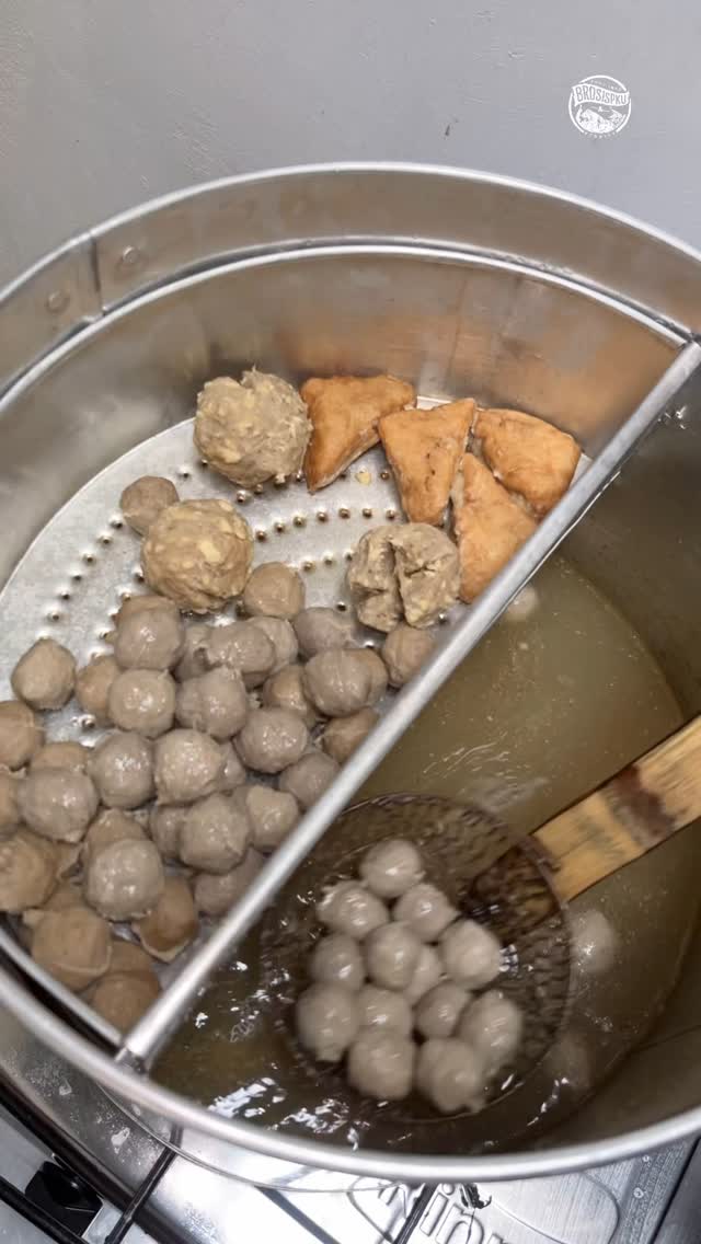 Bakso Premium di Pekanbaru dengan Rasa Dumai