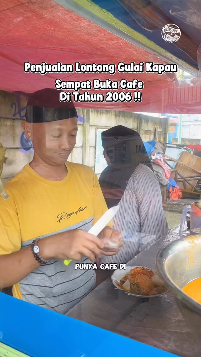 Lontong Gulai Kapau Legendaris di Pekanbaru