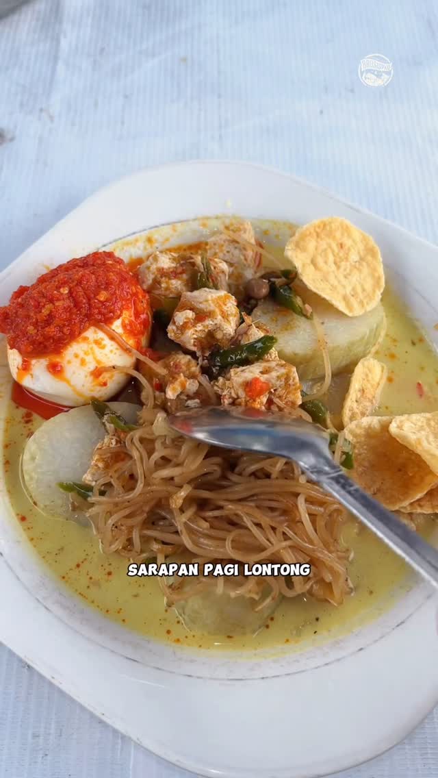 Lontong Medan Bunda Hani di Pekanbaru