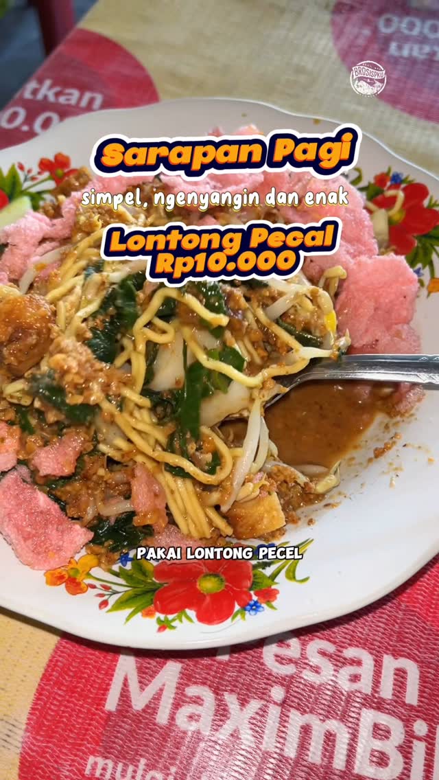 Sarapan Lontong Pecel Murah di Pekanbaru