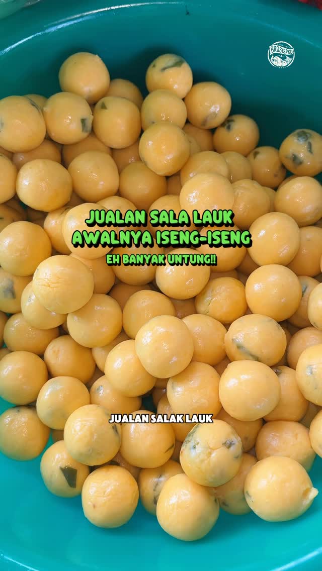 Salalauk Pattimura: Crispy Snack in Pekanbaru