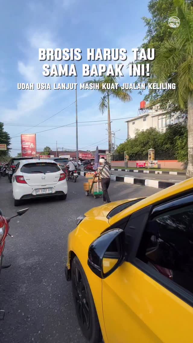 Jajanan Jalanan Pak Ngadiman di Pekanbaru