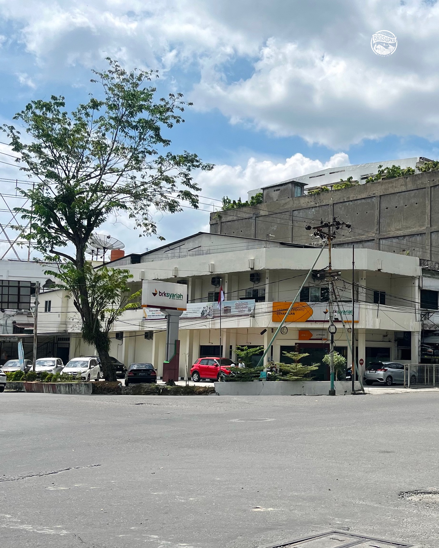 Pekanbaru: Tebak Fungsi Bangunan Bersejarah Ini