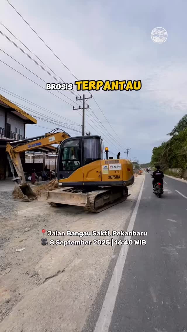 Pembaikan Saliran Jalan Bangau Sakti, Pekanbaru