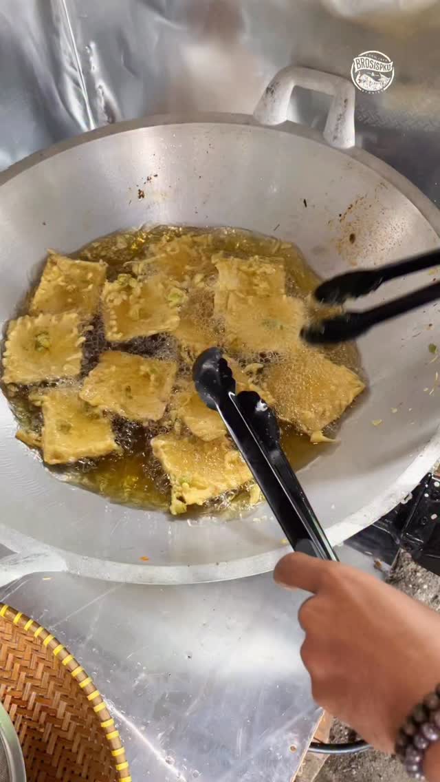 Nikmati Tempe Mendoan Unik di Pekanbaru