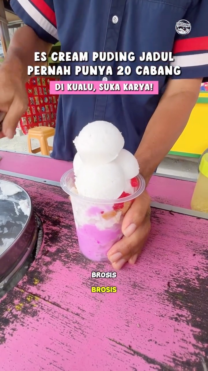 Nikmati Es Krim Puding Jadul di Pekanbaru