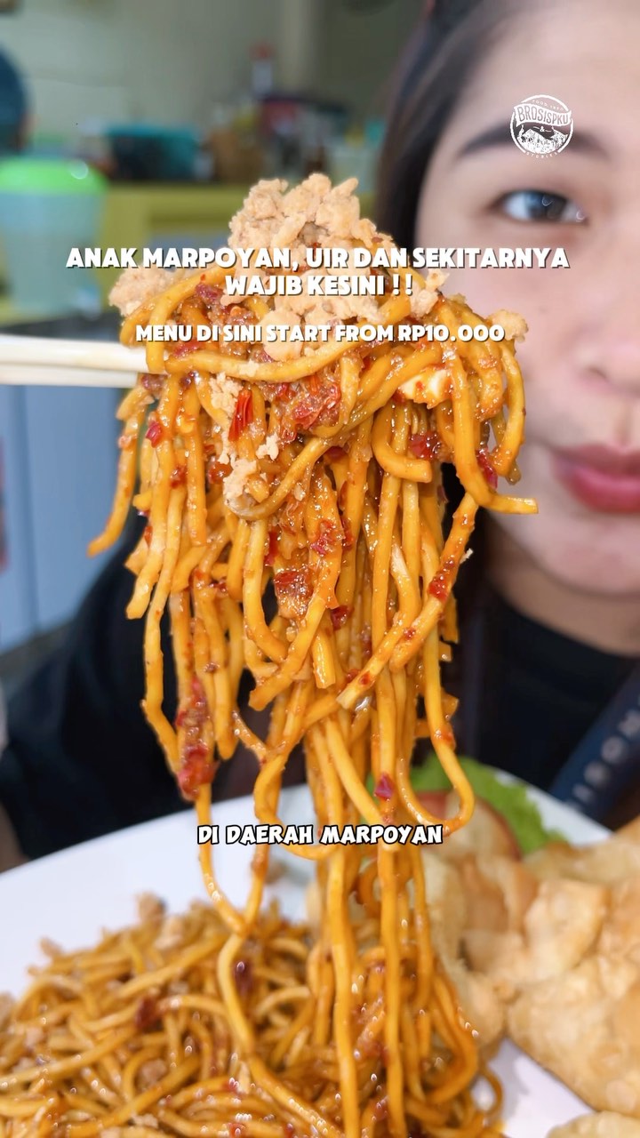 Mie Jebew & Yamin Hits di Tacitos Pekanbaru