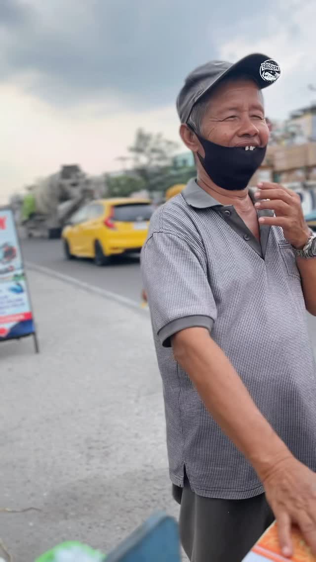 Air Akar Keliling Pak Syawal di Pekanbaru