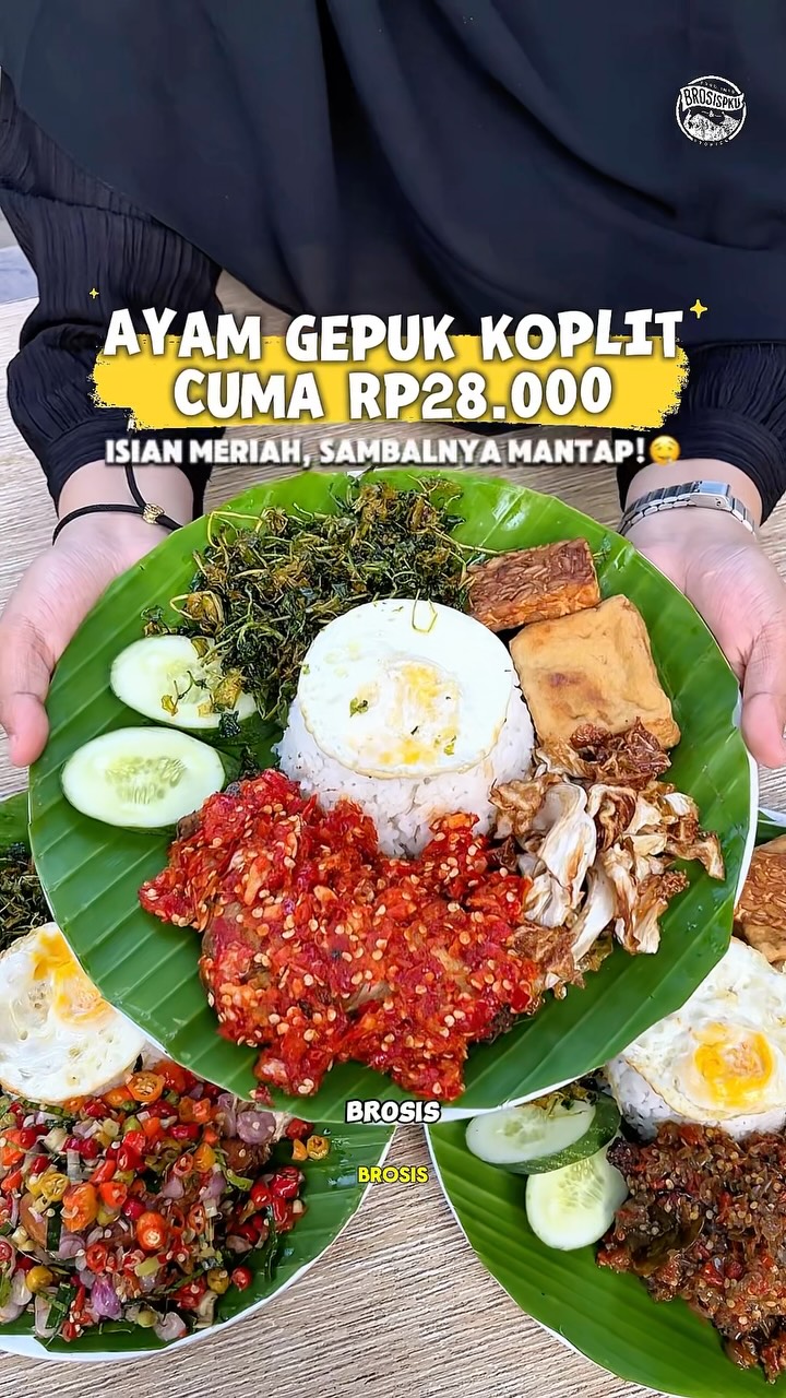 Pekanbaru 미식: Durian Runtuh의 Ayam Gepuk 시그니처 Sambal
