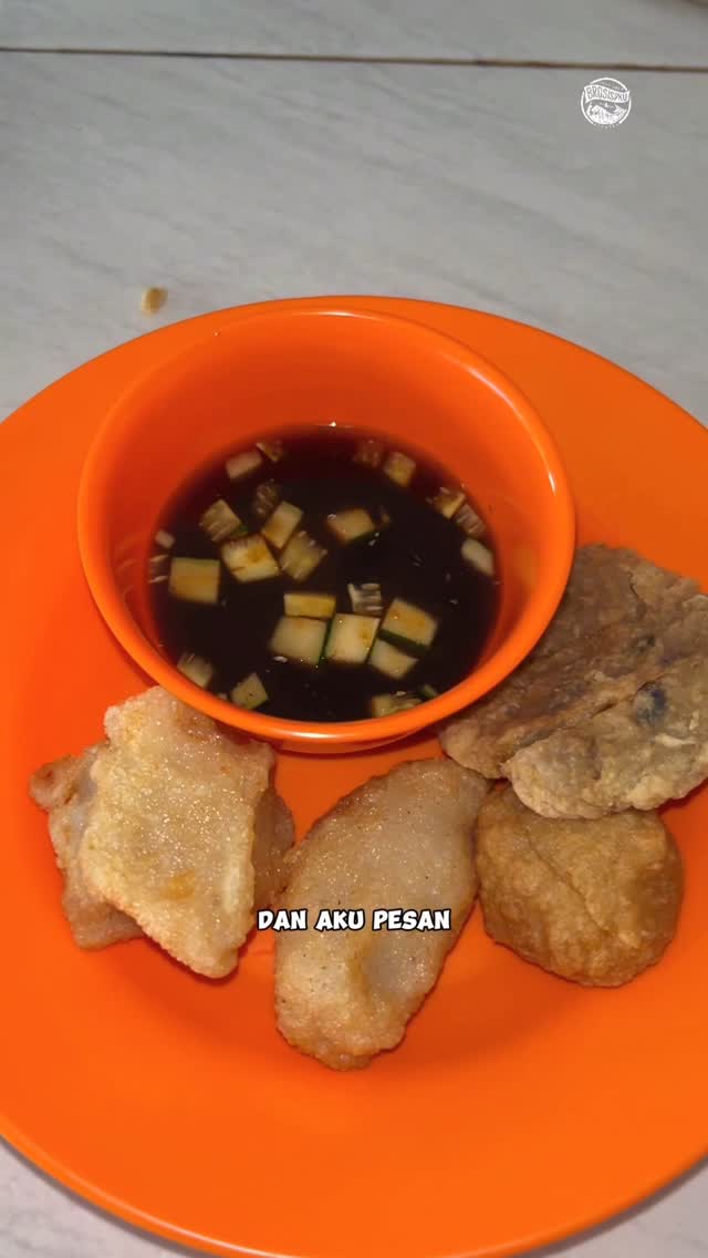 Menikmati Pempek Palembang Otentik di Pekanbaru