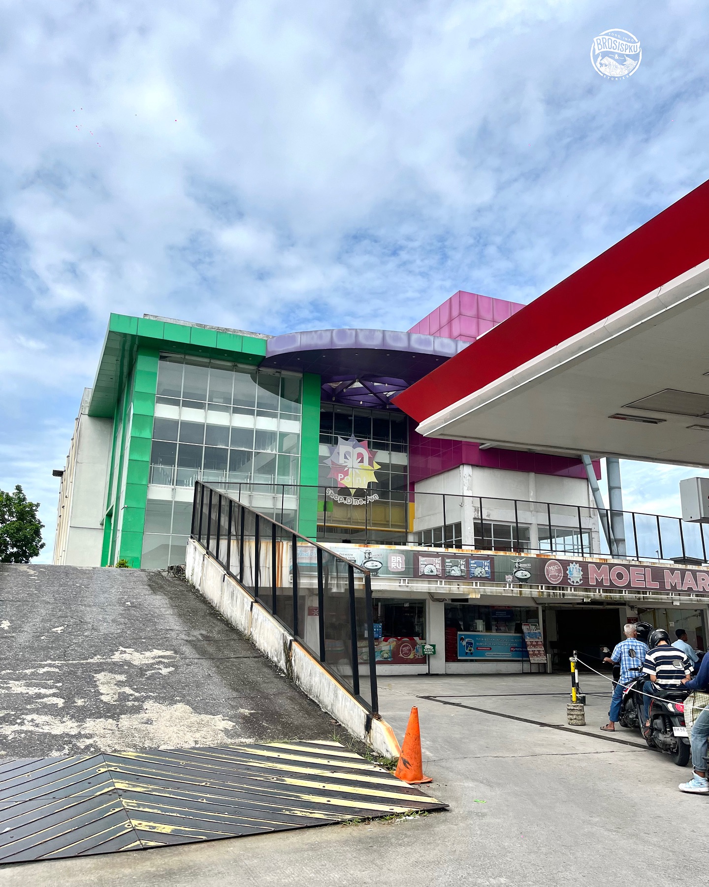 M-Point Plaza di Pekanbaru