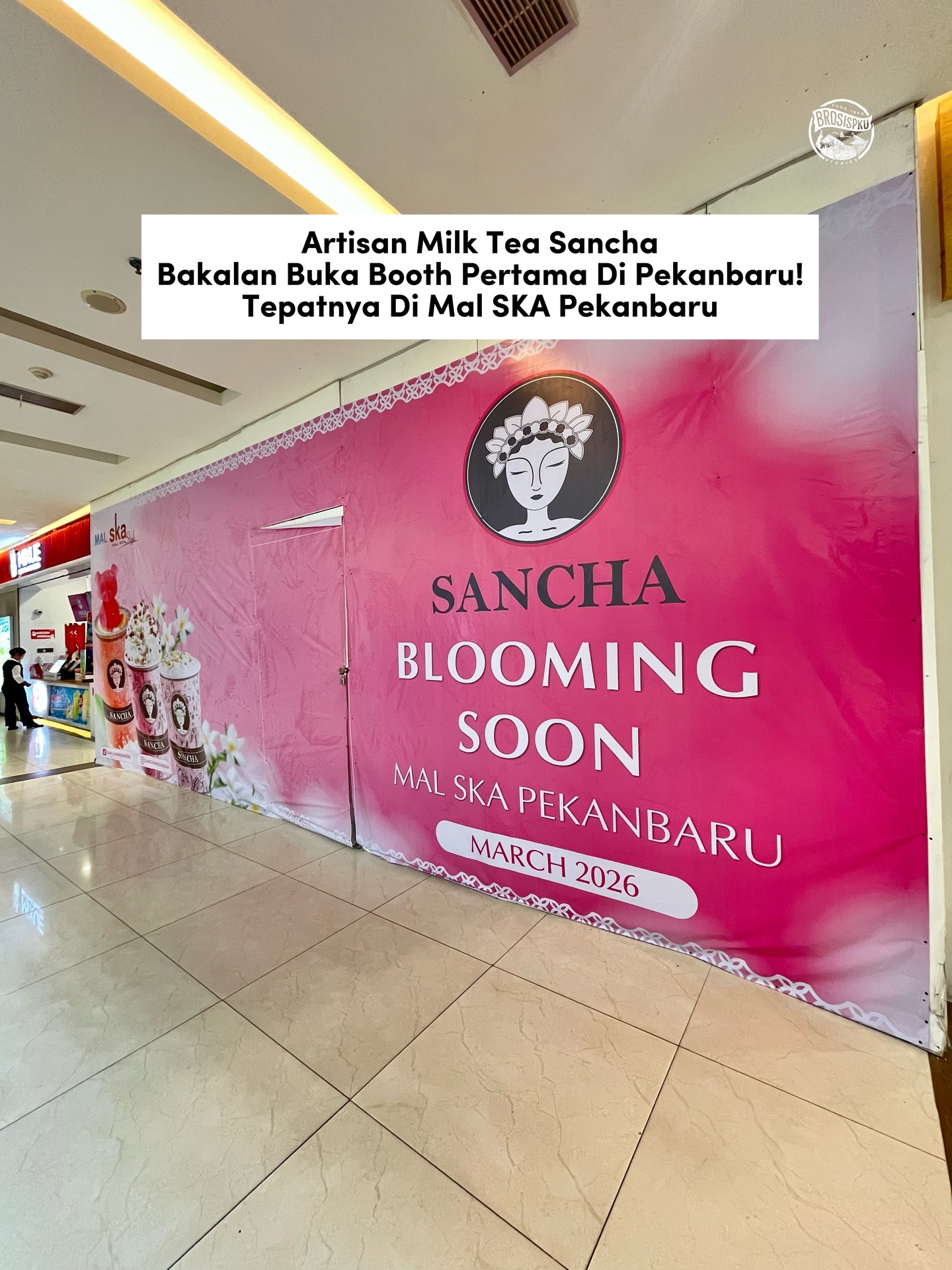 Kabar gembira untuk Warga Pekanbaru nih. Coming Soon Sancha artisan milk tea, akan buka booth pertamanya di Mal SKA pekanbaru😍

Coba komen, mau coba varian yang mana?🙌🏻
_
Sancha
@sanchaindonesia @malskapekanbaru
📍 Mal SKA Pekanbaru, Lantai 3
_
🔥 Ada apa di Pekanbaru? Cek review @brosispku

🌟 Cek beragam highlight di Instagram @brosispku

🍻 Ingin tampil di brosispku? Hubungi WA tim iklan @brosispku di bio

🌐 Follow juga IG: @brosiskerja @brosisdeal @brosisid @brosisproperty

#brosispkucontentagus 
#BroSis #kulinerpekanbaru #MalSKAPekanbaru #BroSisPKUSancha