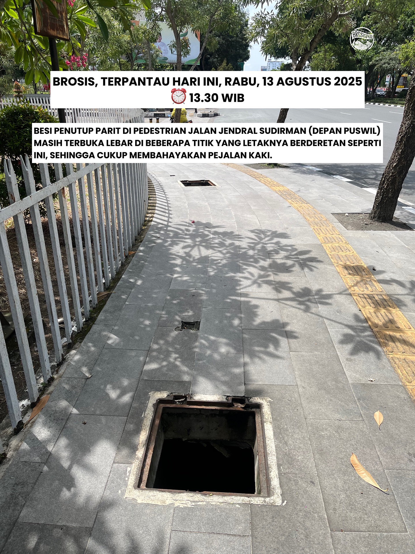 Trotoar Jalan Jendral Sudirman Pekanbaru Berlubang