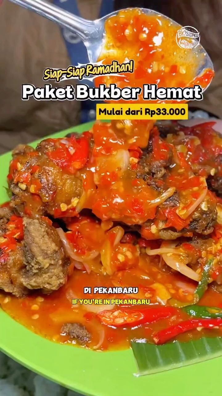 Di Pekanbaru, mau bukber hemat mulai dari Rp33.000 dengan banyak pilihan paket, di sini tempatnya‼️🤩

Ini salah satu rekomendasi tempat bukber, yaitu di Teras Kayu Resto✨

Selama bulan puasa, mereka menyediakan menu paket special ramadhan yang menunya paketan nasi.

Buat yang mau aman dan kebagian tempat, reservasi sudah bisa dari sekarang😊

Bisa booking melalui Whatsapp atau langsung datang ke tempat ya!🤩
_
Teras Kayu Resto
@teraskayurestoreal
⏰ Buka setiap hari, 09.00-22.00 WIB
📍Jalan Jenderal Sudirman, Tangkerang Tengah, Pekanbaru
(Di samping Jalan Ismail Yusuf)
📍Jalan Durian, Labuh Baru Timur (Teras Kayu Resto)
📍Jalan Yos Sudarso, Rumbai (Ayam Remuk Pak Tisto)
📍Jalan Ahmad Yani, Sukajadi (Kedai Kopi Bu Lin x Bakso Malang Bu Lin)

✅ Pembayaran bisa cash & cashless
✅ Open reservasi untuk berbuka puasa
✅ Indoor (Kipas angin)
✅ VIP Room (AC)
✅ Ada lesehan
✅ Free WiFi
✅ Cocok untuk makan sendiri/rame-rame
_
🌐 Butuh rekomendasi di Pekanbaru? Cek website www.brosispku.com

#TerasKayuResto #BroSisPKUTerasKayuResto #KulinerPekanbaru #Pekanbaru #BukaPuasa