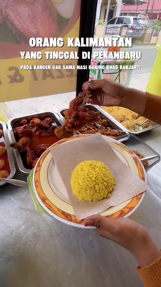 Authentic Banjar Yellow Rice in Pekanbaru