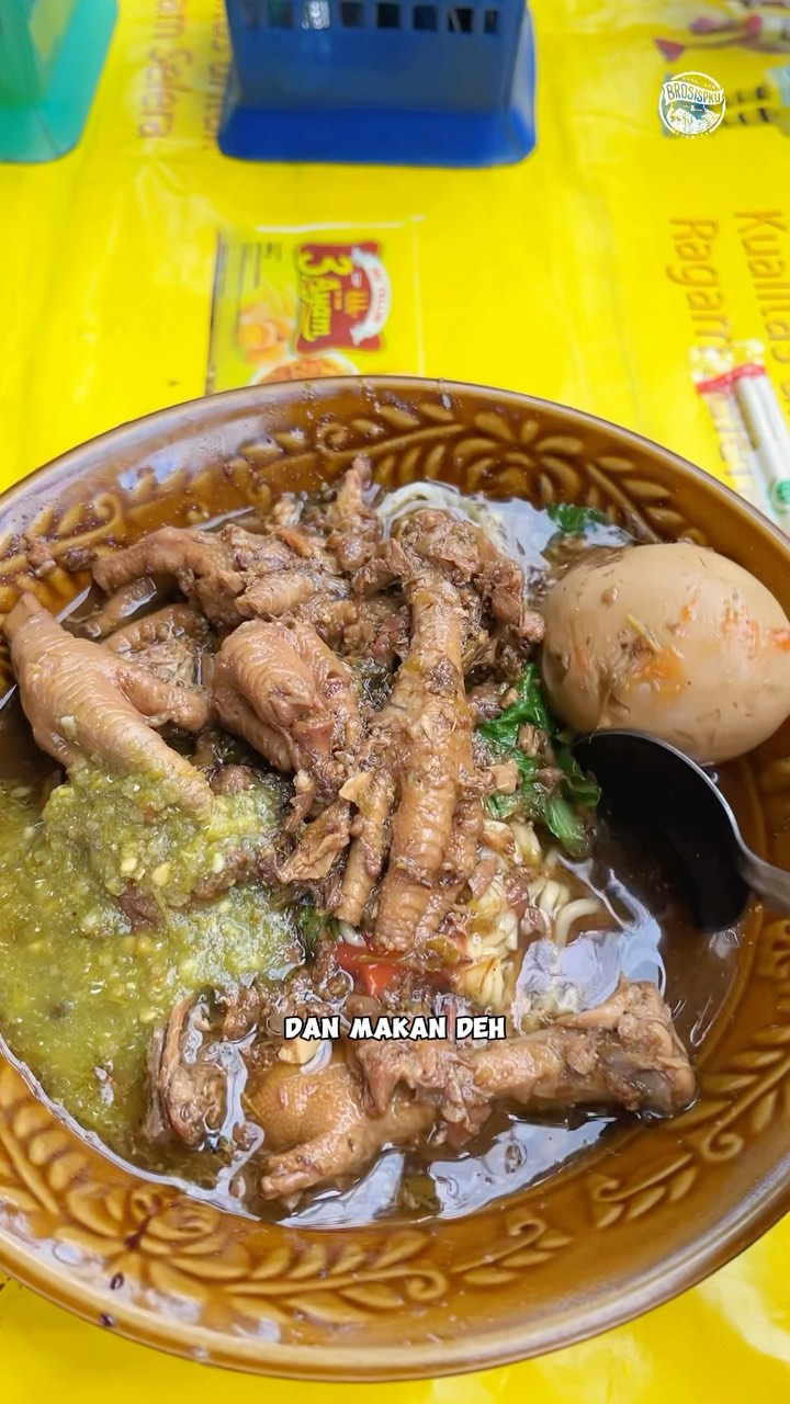 Enjoy Unique Indomie Chicken Noodles in Pekanbaru