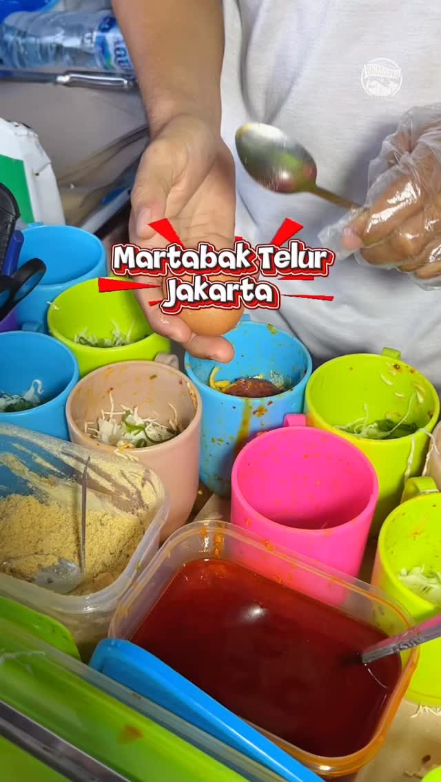 ペカンバルのジャカルタ風卵マタバク