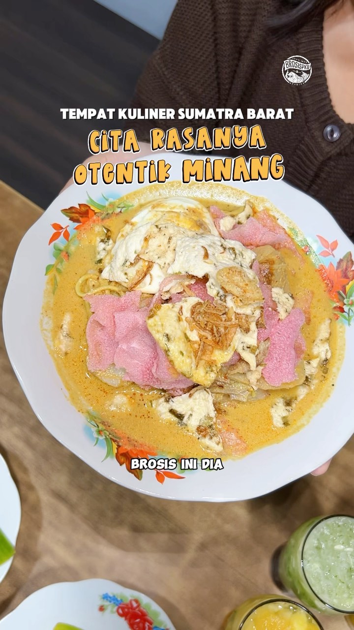 Authentic Minang Cuisine in Pekanbaru