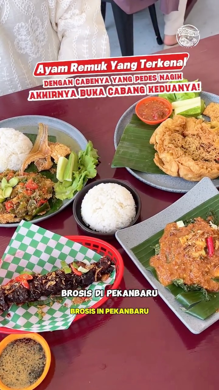 Try Ayam Remuk Mak E in Pekanbaru
