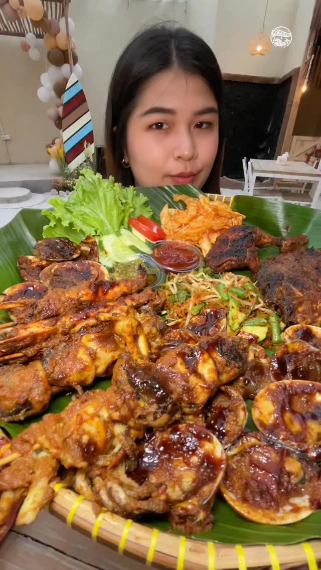 Pernah scroll sampai capek tapi nggak ketemu postingan yang dicari? Ini solusinya‼️

Tinggal ketik aja di google, website BroSisPKU.com✨

Kategori kontennya ada banyak dan keterangan infonya udah lengkap dari harga, alamat, sampai fasilitas tempat yang kami review.

Kemudian juga ada kolom pencarian, jadi kalau mau lihat postingan lama BroSisPKU, tinggal search aja di “kata kunci pencarian”📌

Abis itu tinggal klik videonya, pencet “tonton video” otomatis videonya langsung terputar di aplikasi instagram😍

Jadi kalau mau liat postingan lama BroSisPKU tinggal search aja yaa di website brosispku.com!
_
🌐 Butuh rekomendasi di Pekanbaru? Cek website www.brosispku.com

#brosispku #pku #pekanbaru #SeputarPKU #BroSisPKUContentDiny