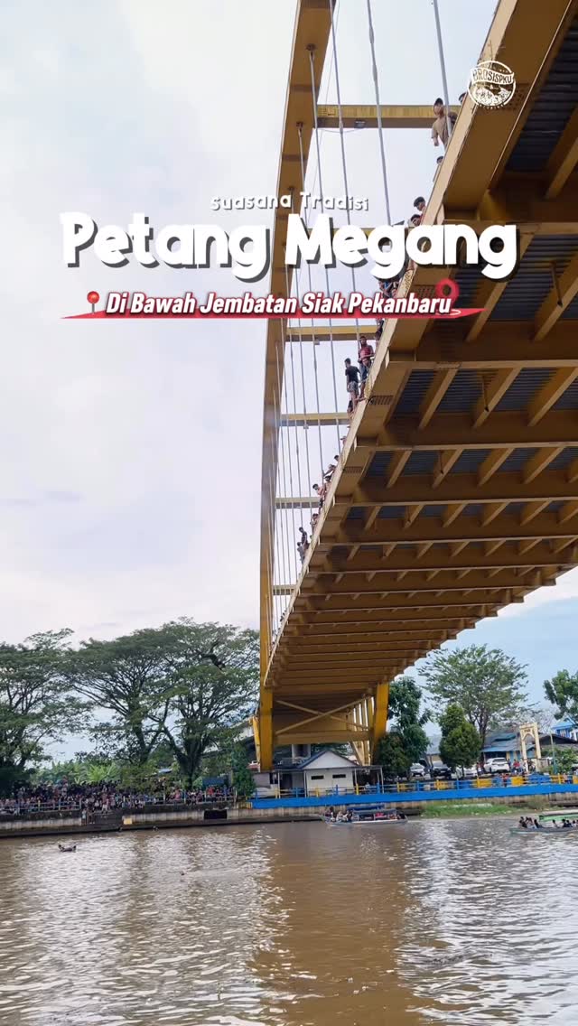 プカンバルの夕暮れメガン伝統