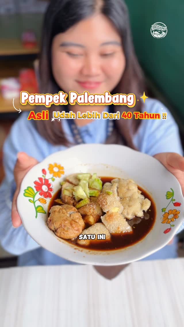 Nikmati Pempek Cek Sari Khas Pekanbaru