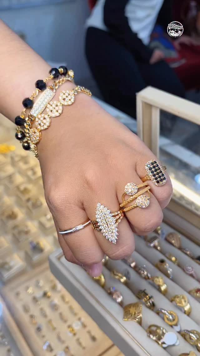 Temukan Perhiasan Titanium Terjangkau di Pekanbaru