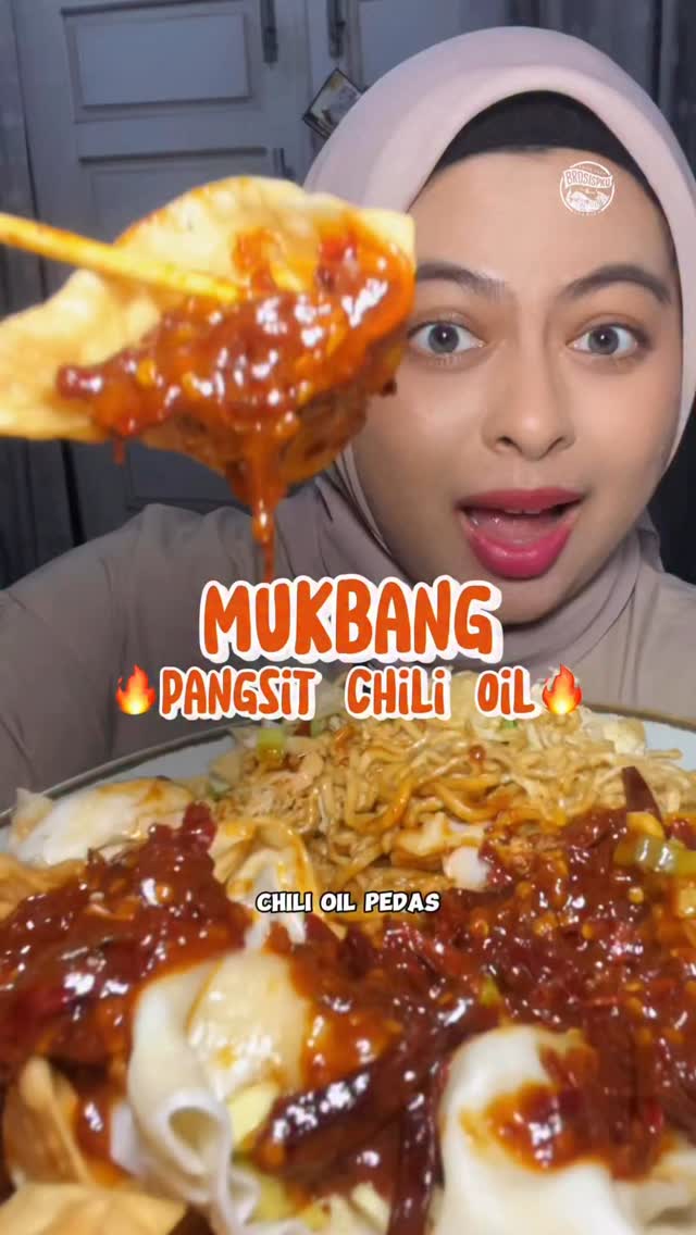 Pekanbaru Chili Oil Dumplings: Authentic Spicy Treat