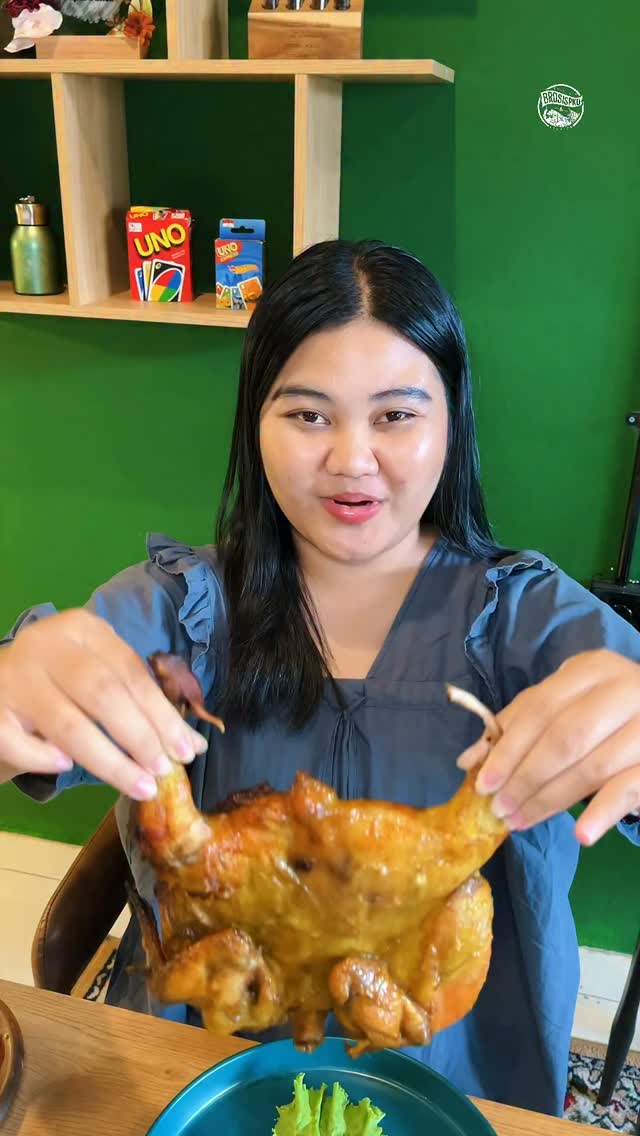 Legendary Grilled Chicken Now at Pekanbaru Cafe