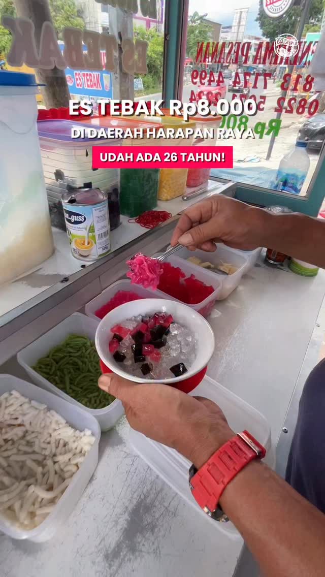 Menikmati Es Tebak Khas Pekanbaru