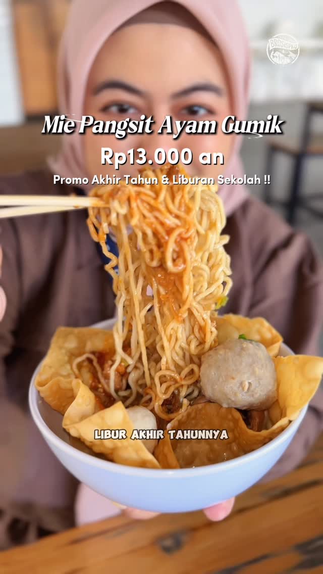 Savor Gumik Dumplings in Pekanbaru