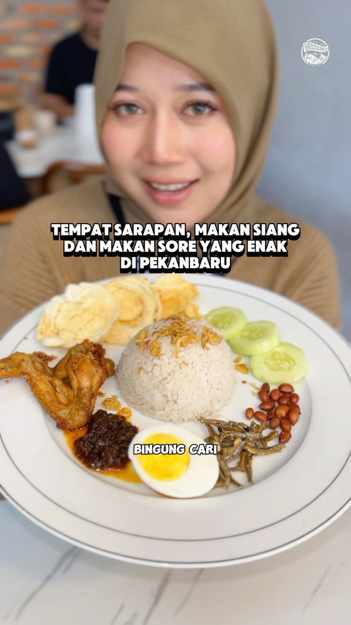 Varied Breakfast Choices in Pekanbaru