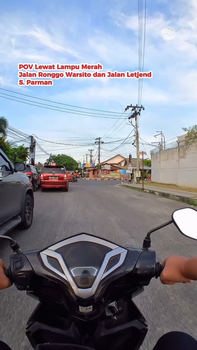 在Pekanbaru遵守红绿灯