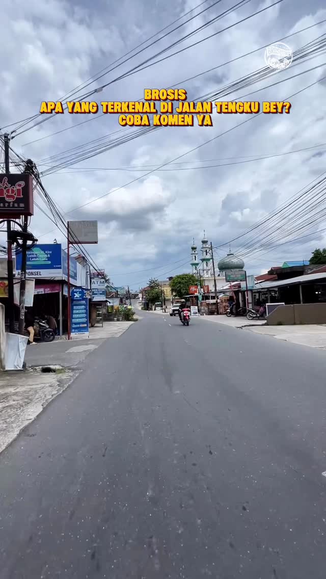Discover Jalan Tengku Bey in Pekanbaru