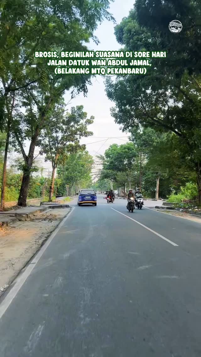 Jalan Datuk Wan Abdul Jamal Pekanbaru yang Teduh dan Asri