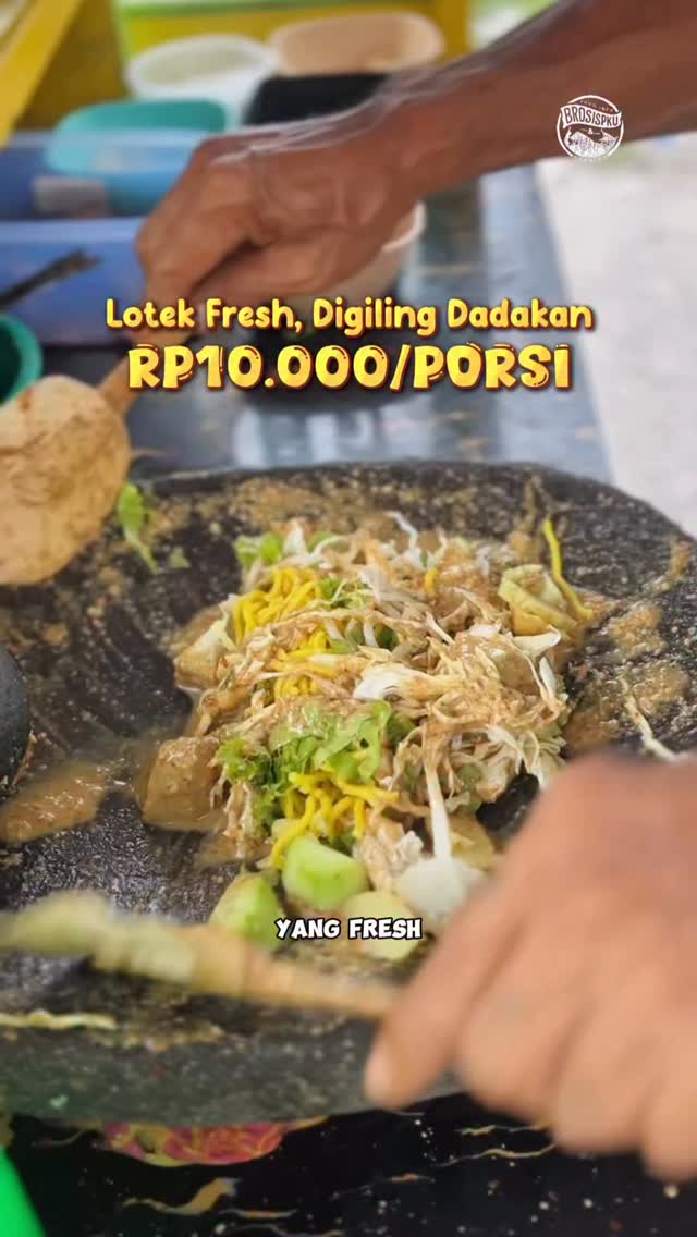 Mencicip Lotek Segar di Pekanbaru