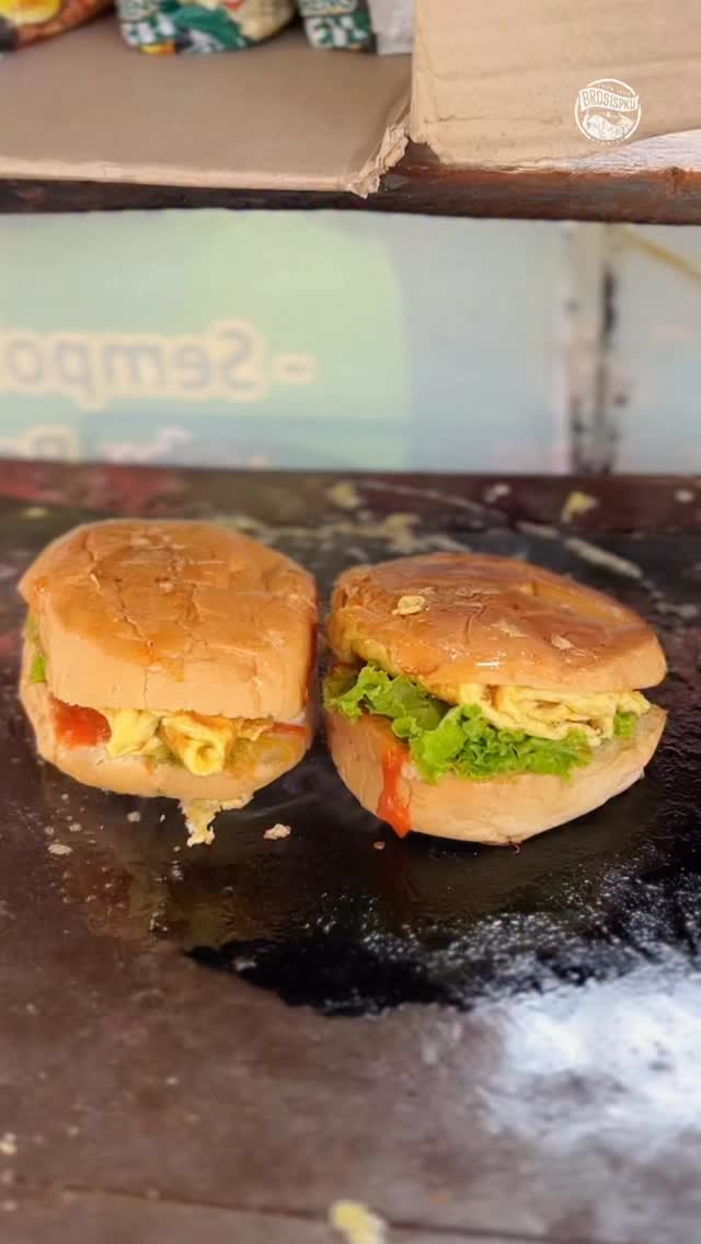 Rasakan Nostalgia Jajanan Sekolah di Pekanbaru