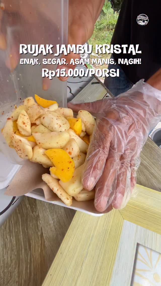 Rujak Jambu Kristal Pekanbaru Segar dan Pedas