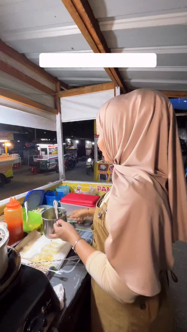 Sostel Berkah Pekanbaru: Camilan Sosis Unik