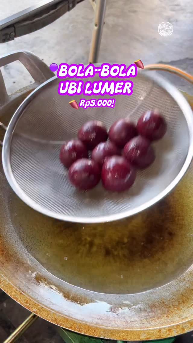 Nikmati Bola Ubi Lumer Khas Pekanbaru