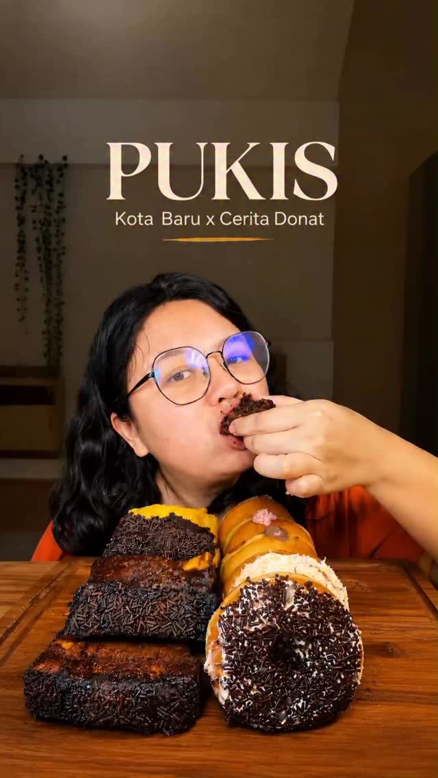 Pekanbaru Pukis Kota Baru 精选甜甜圈