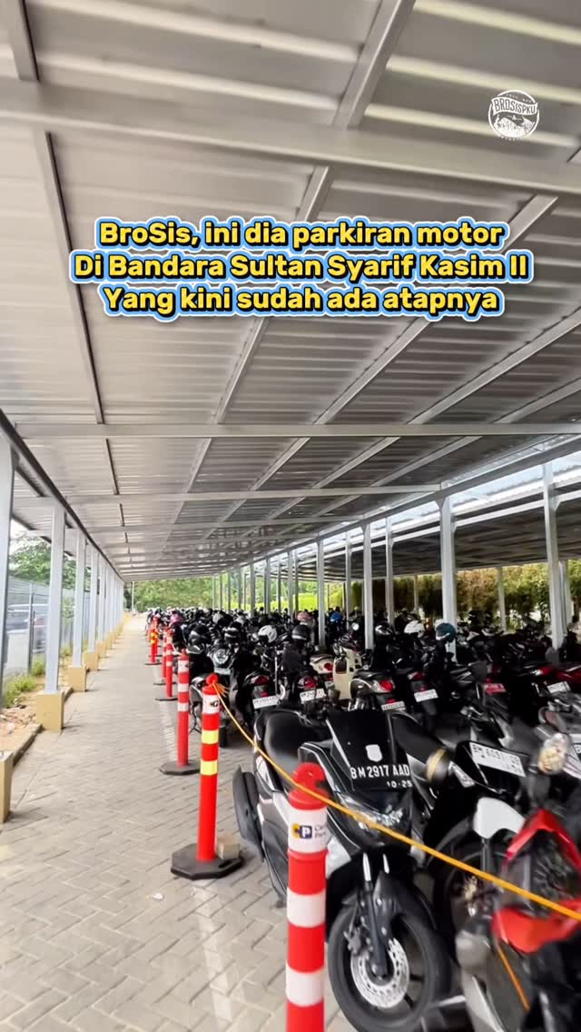 Parkir Beratap di Bandara Pekanbaru