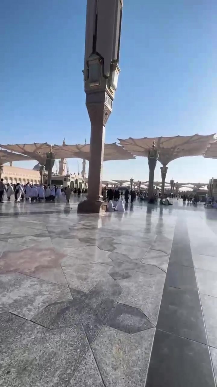 Jelajahi Pesona Masjid Nabawi dari Pekanbaru