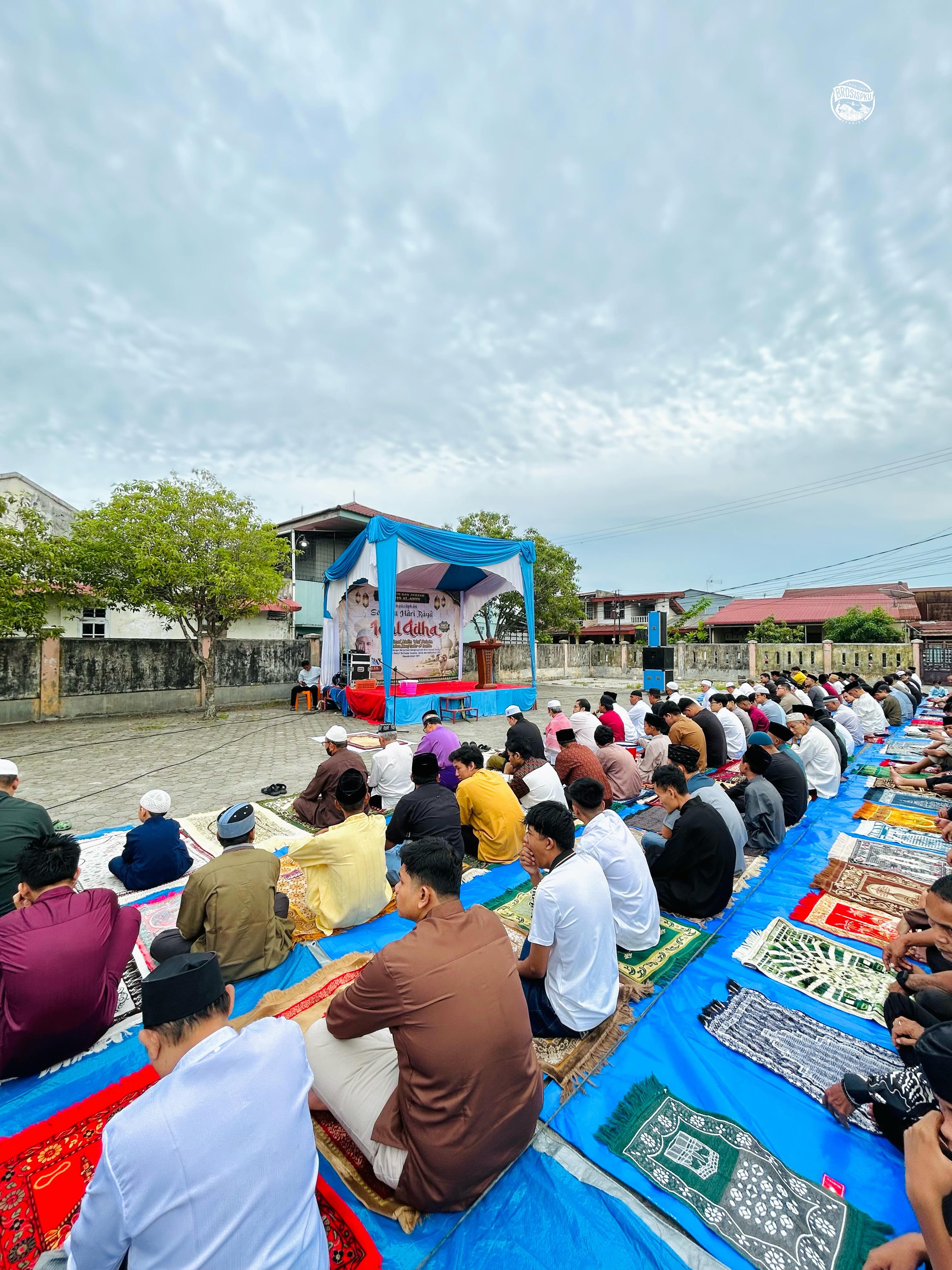 Salat Idul Adha di Lapangan Pekanbaru